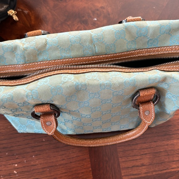 Gucci Blue Bag with Durable Canvas Material and Stylish Leather Handles - Picture 14 of 17